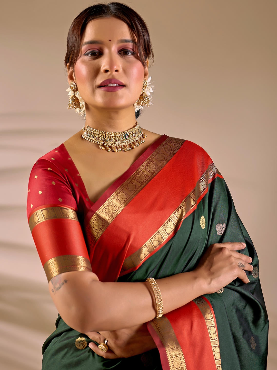 Samantha Metallic Green Woven Design Premium Traditional Silk Fabric Saree With Green Unstitched Blouse Piece Featuring A Heavy Zari Border For Women Ethnic Wedding And Festive Wear
