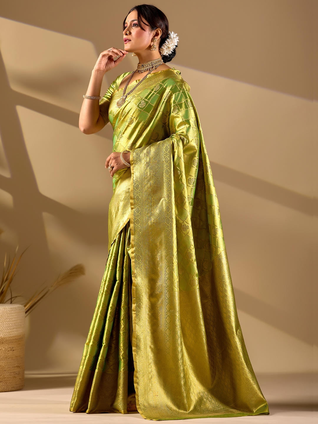 Samantha Green Gold Woven Design Premium Traditional Silk Fabric Saree With Green Unstitched Blouse Piece Featuring A Heavy Zari Border For Women Ethnic Wedding And Festive Wear