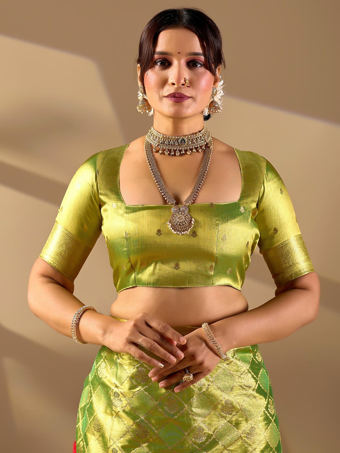 Samantha Green Gold Woven Design Premium Traditional Silk Fabric Saree With Green Unstitched Blouse Piece Featuring A Heavy Zari Border For Women Ethnic Wedding And Festive Wear