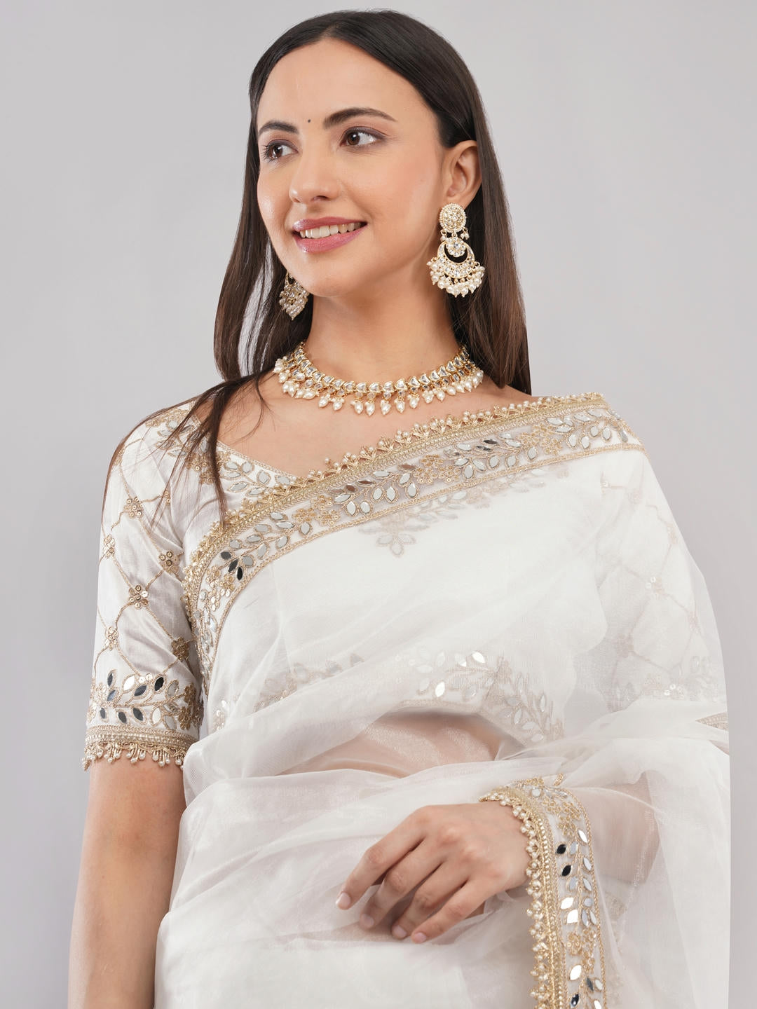 Samantha White Nettwill Net Saree With Elegant Embroidery And Unstitched Blouse Piece For Women Party Wear