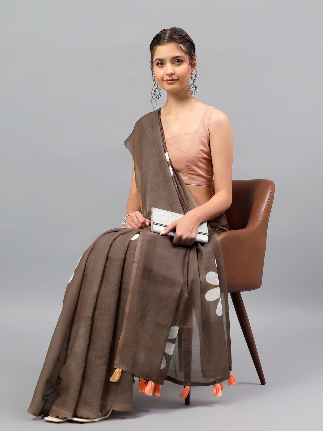 Samantha Brown Ready To Wear One Minute Linen Fabric Saree With Pre Stitched Pleats And Unstitched Blouse Piece Featuring Silver Zari Border For Women Ethnic Wear