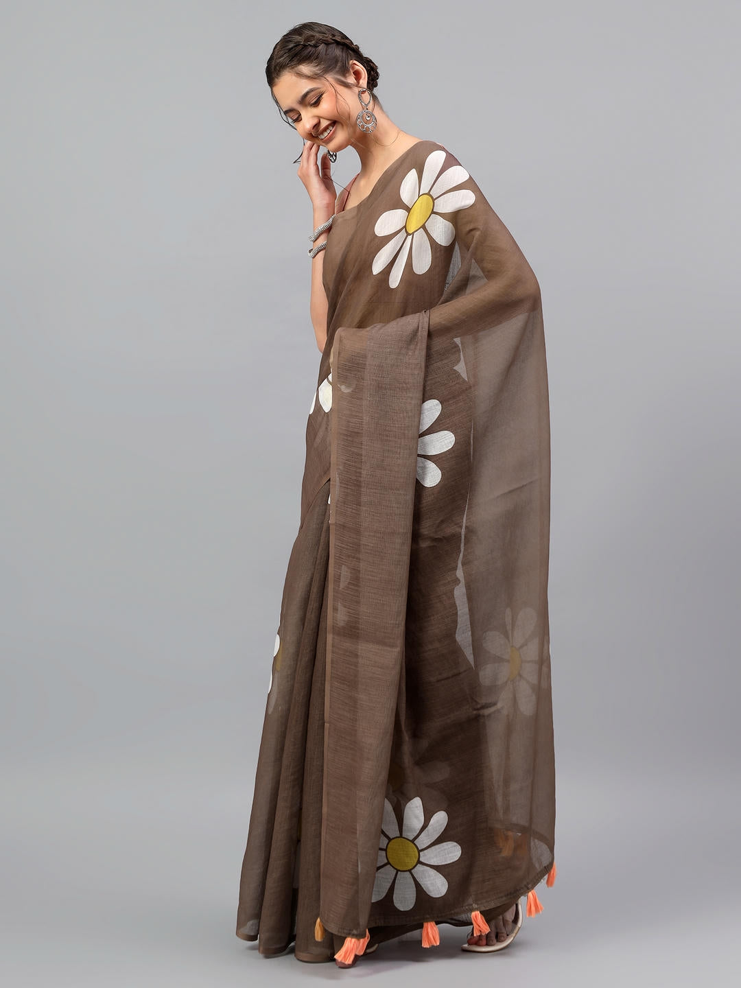 Samantha Brown Ready To Wear One Minute Linen Fabric Saree With Pre Stitched Pleats And Unstitched Blouse Piece Featuring Silver Zari Border For Women Ethnic Wear