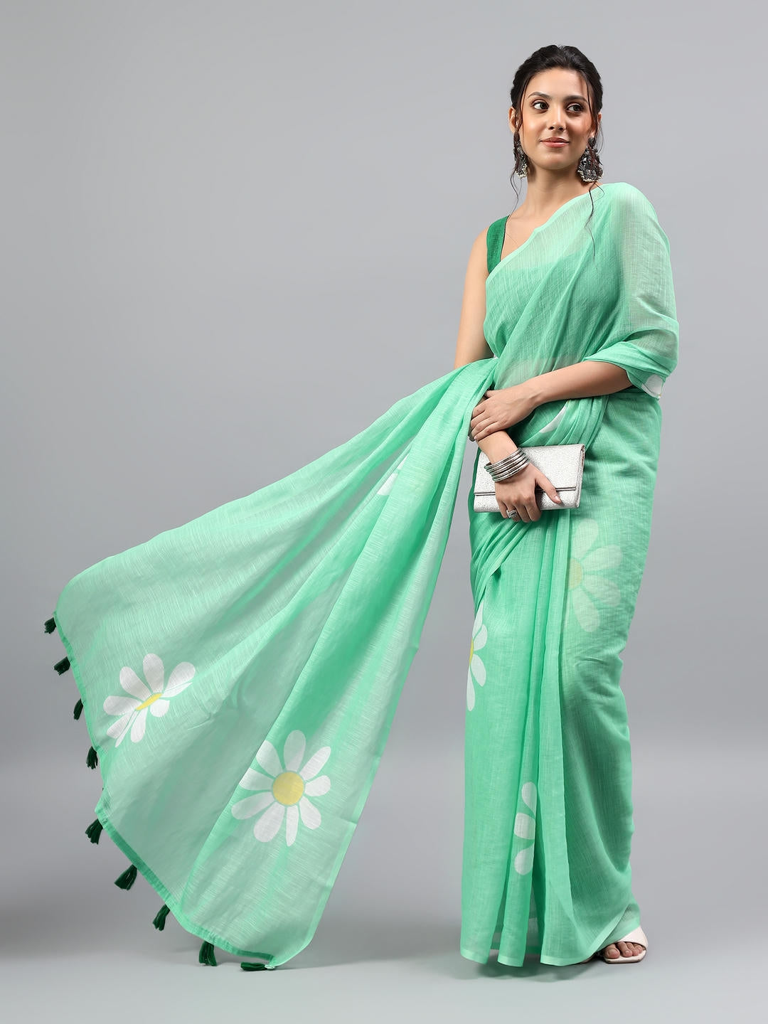 Samantha Sea Green Ready To Wear One Minute Linen Fabric Saree With Pre Stitched Pleats And Unstitched Blouse Piece Featuring Silver Zari Border For Women Ethnic Wear