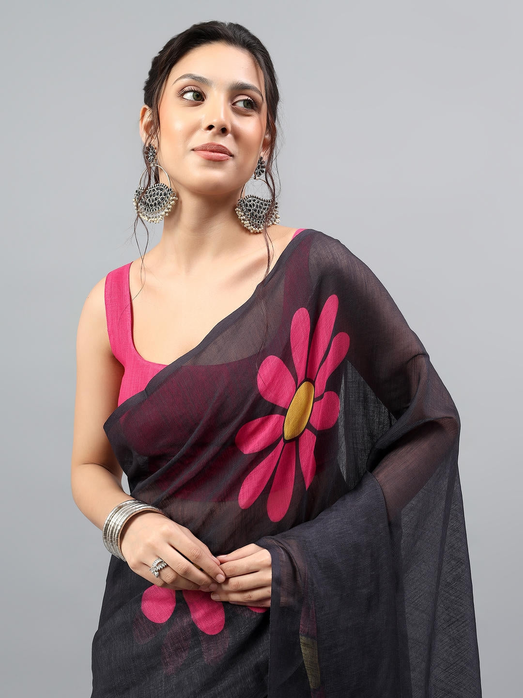 Samantha Black Ready To Wear One Minute Linen Fabric Saree With Pre Stitched Pleats And Unstitched Blouse Piece Featuring Silver Zari Border For Women Ethnic Wear
