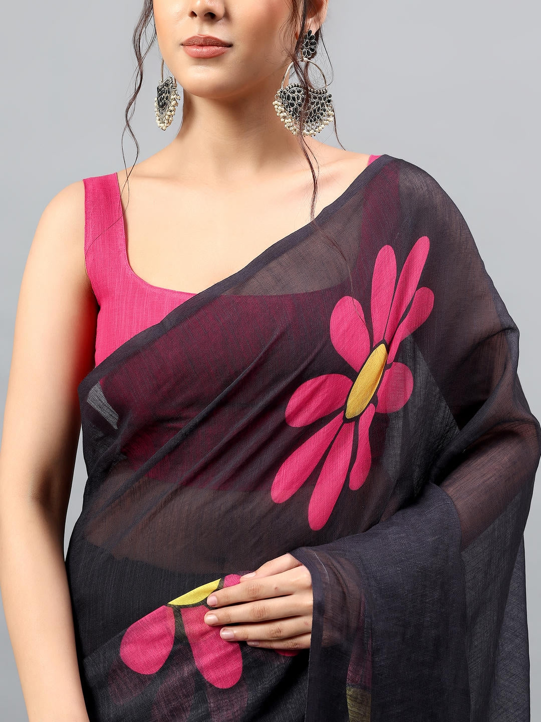 Samantha Black Ready To Wear One Minute Linen Fabric Saree With Pre Stitched Pleats And Unstitched Blouse Piece Featuring Silver Zari Border For Women Ethnic Wear