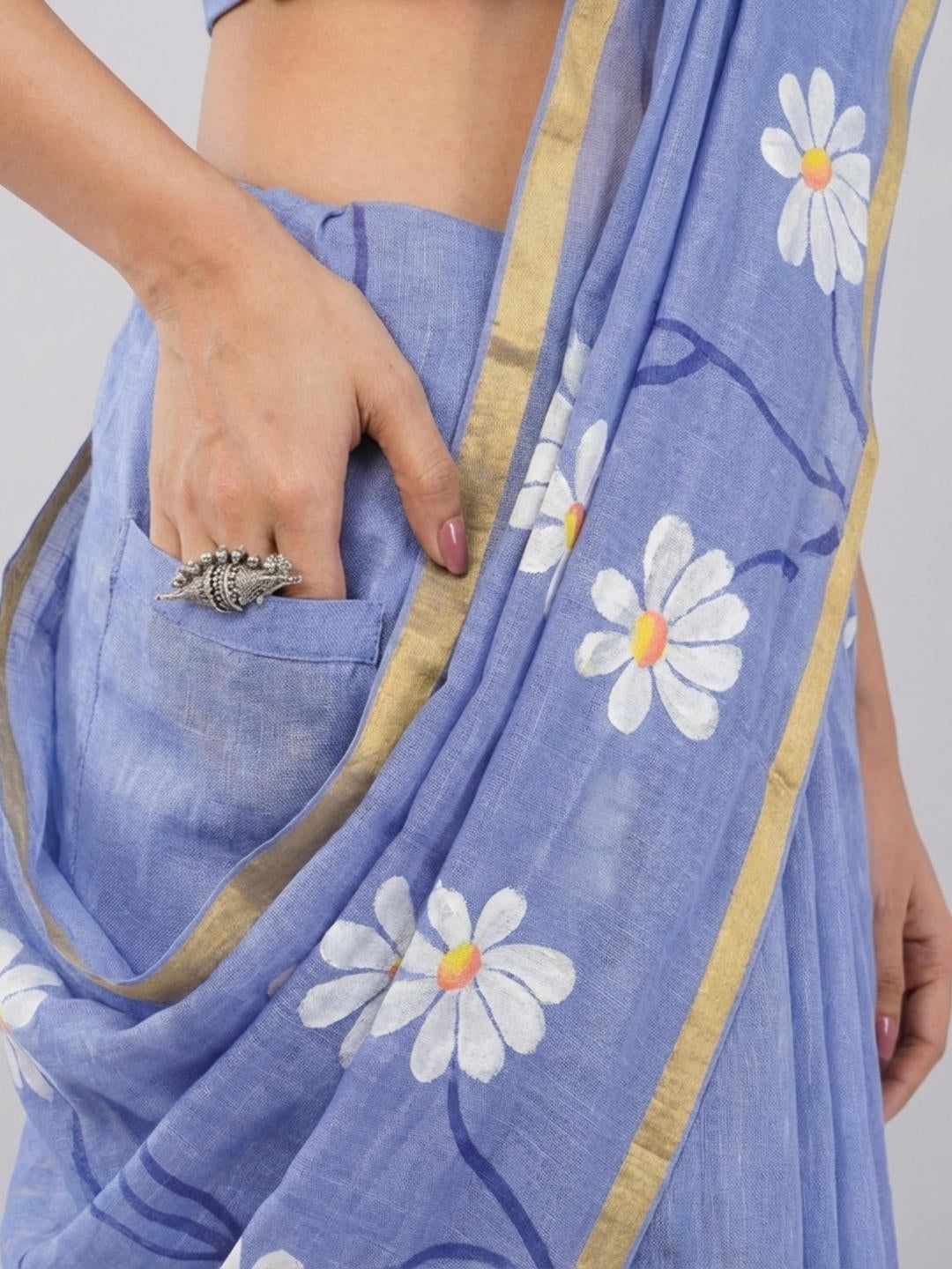 Samantha Blueberry Ready To Wear One Minute Linen Fabric Saree With Pre Stitched Pleats And Unstitched Blouse Piece Featuring Gold Zari Border For Women Ethnic Wear