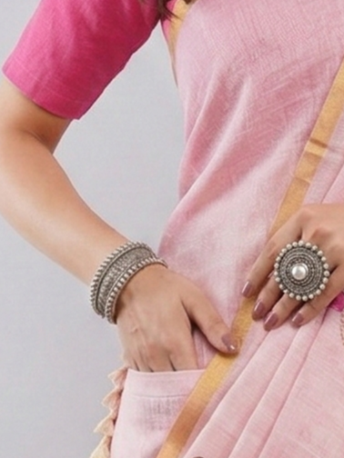 Samantha Baby Pink Ready To Wear One Minute Linen Fabric Saree With Pre Stitched Pleats And Unstitched Blouse Piece Featuring Gold Zari Border For Women Ethnic Wear