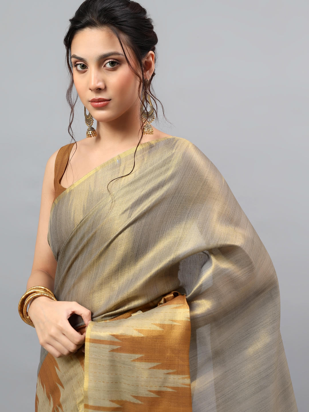 Samantha Grey And Metallic Orange Contrast Ready To Wear One Minute Polyester Erode Zari Saree With Pre Stitched Pleats, Pocket And Unstitched Blouse Piece For Women Party Wear