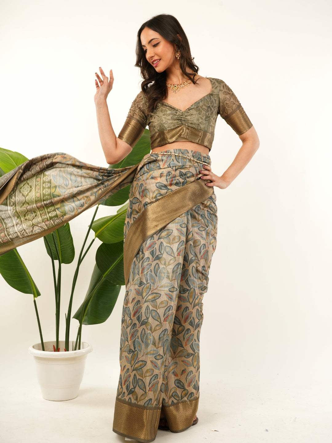 Samantha Olive Green Leaf Print Saree with Zari Border and Printed Pallu