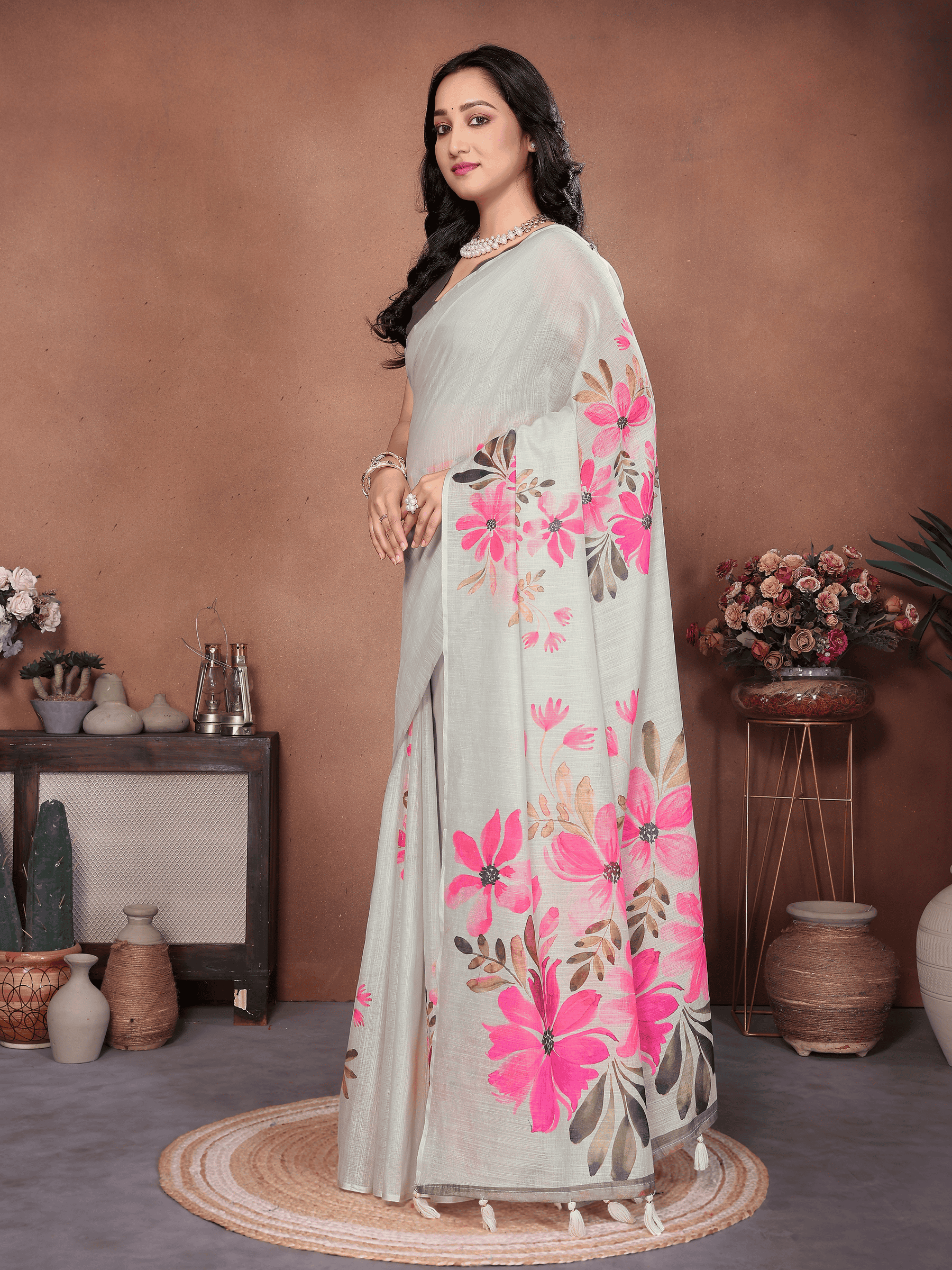 Off-White Floral Ready-to-Wear Saree with Pink Print, Pocket and Tassels
