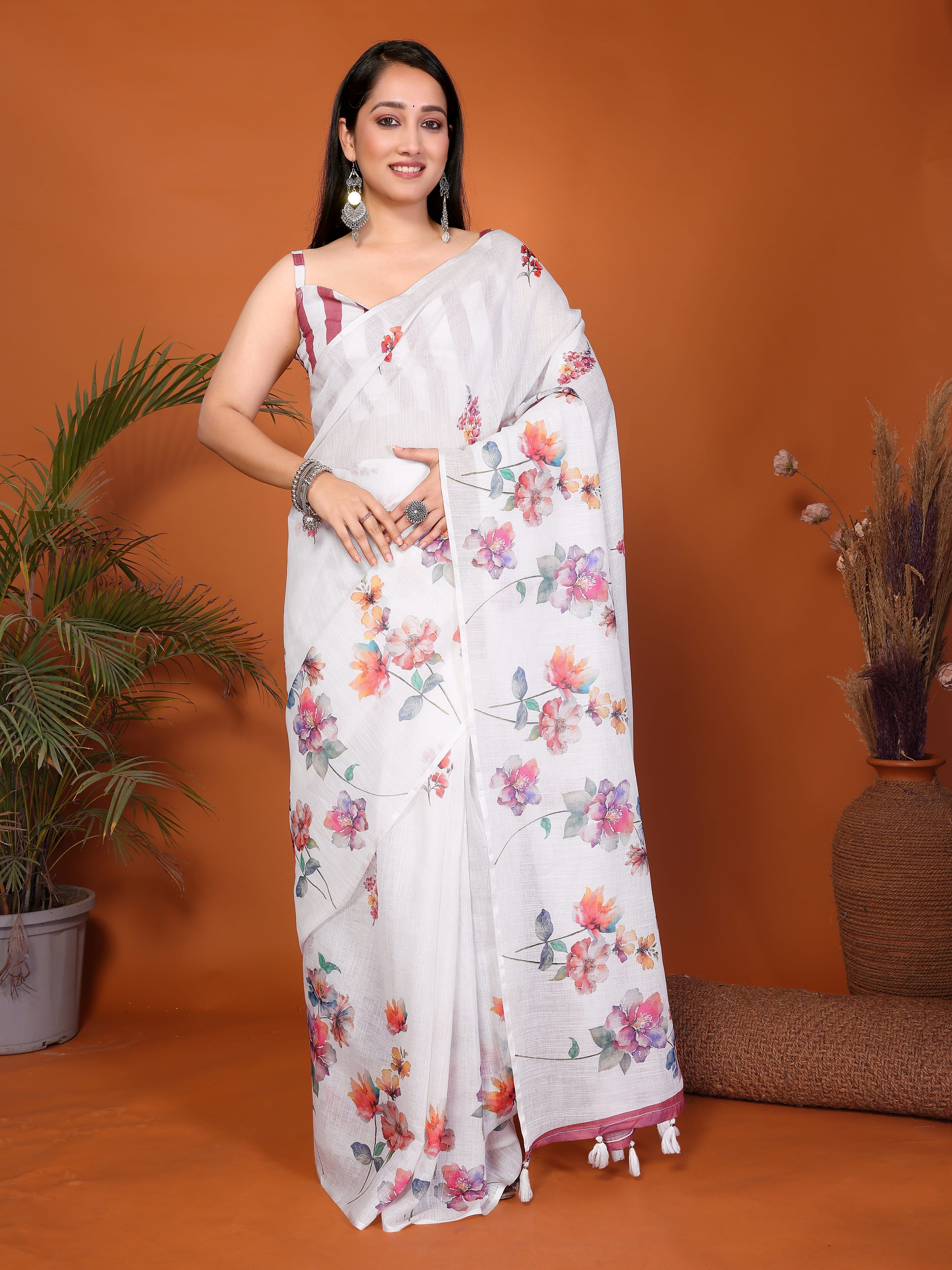 Off-White Floral Ready-to-Wear Saree with Maroon Border, Pocket and Tassels