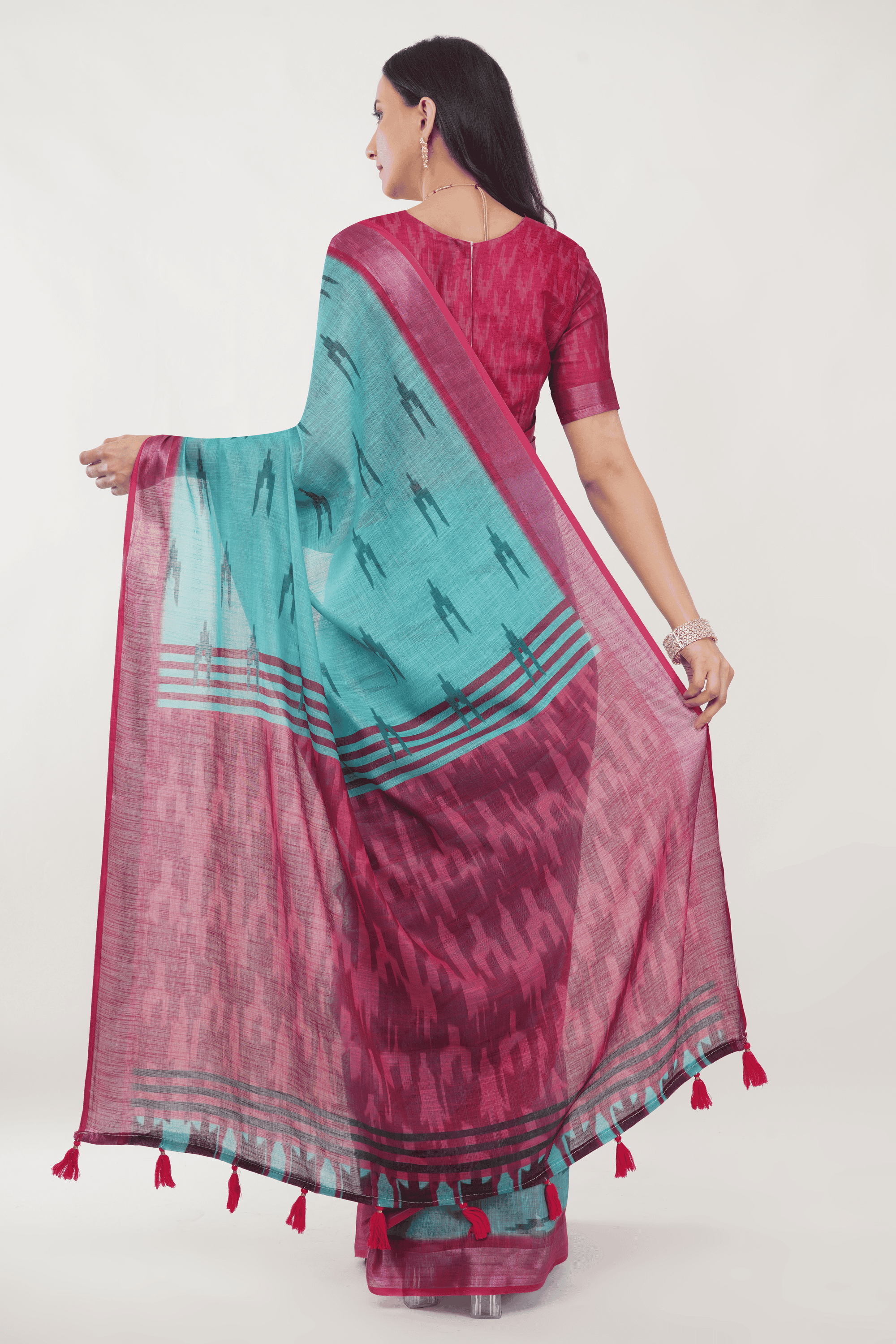 Samantha Off White Blue Rose Botanical Printed Linen Saree with Self-Woven Border