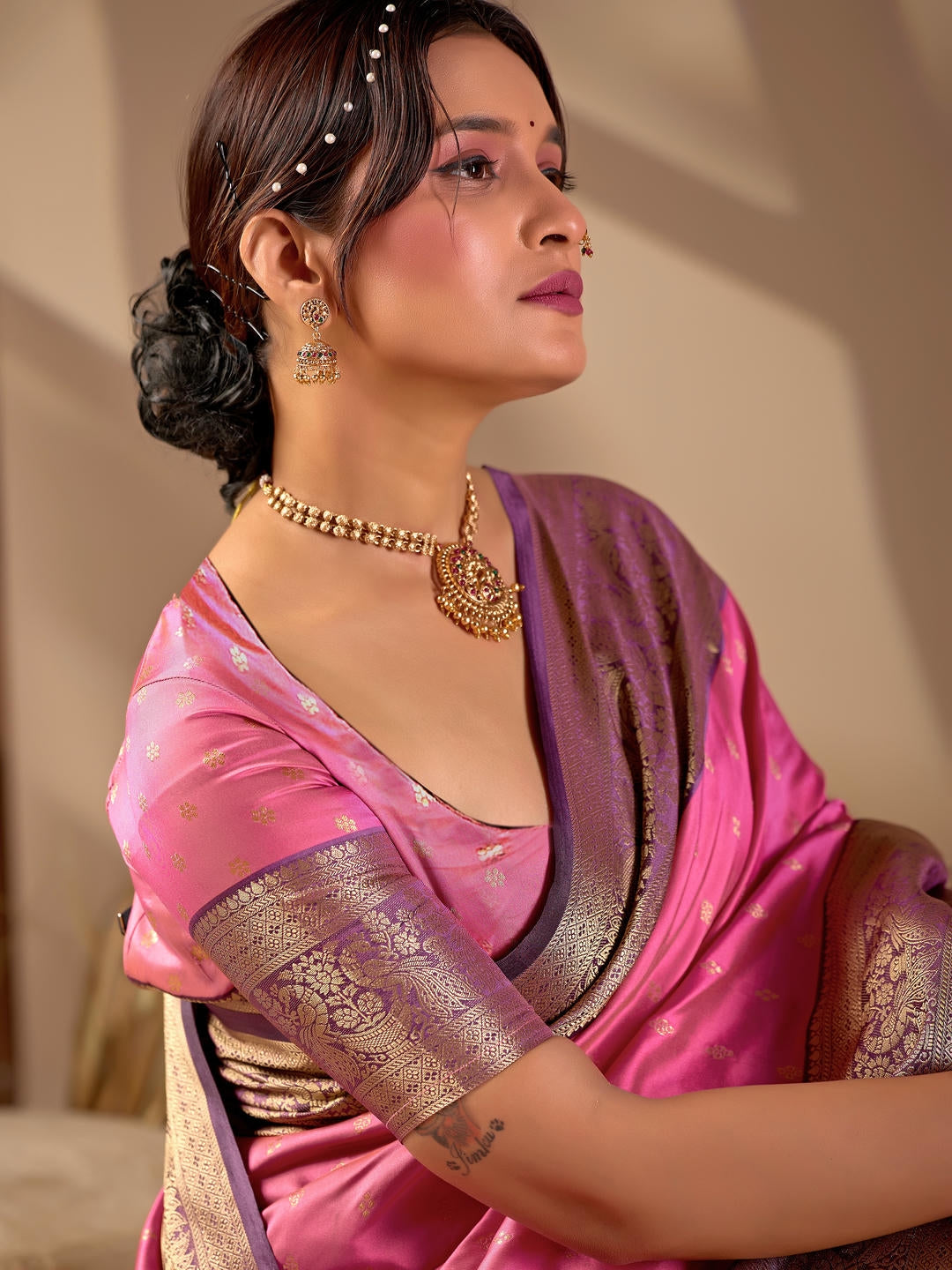 Samantha Pink Woven Design Premium Traditional Silk Fabric Saree With Pink Unstitched Blouse Piece Featuring A Heavy Zari Border For Women Ethnic Wedding And Festive Wear