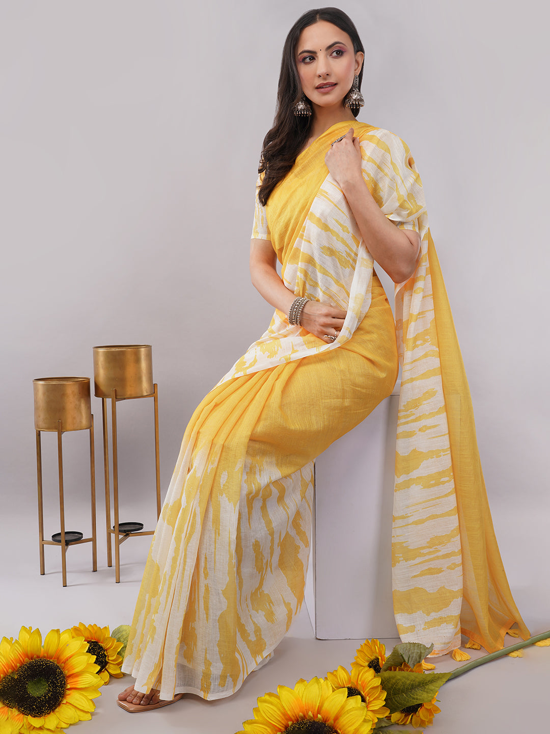 Samantha Women's Yellow & White Abstract Shibori Printed Linen Saree with Matching Blouse | Breathable Summer Haldi Wear