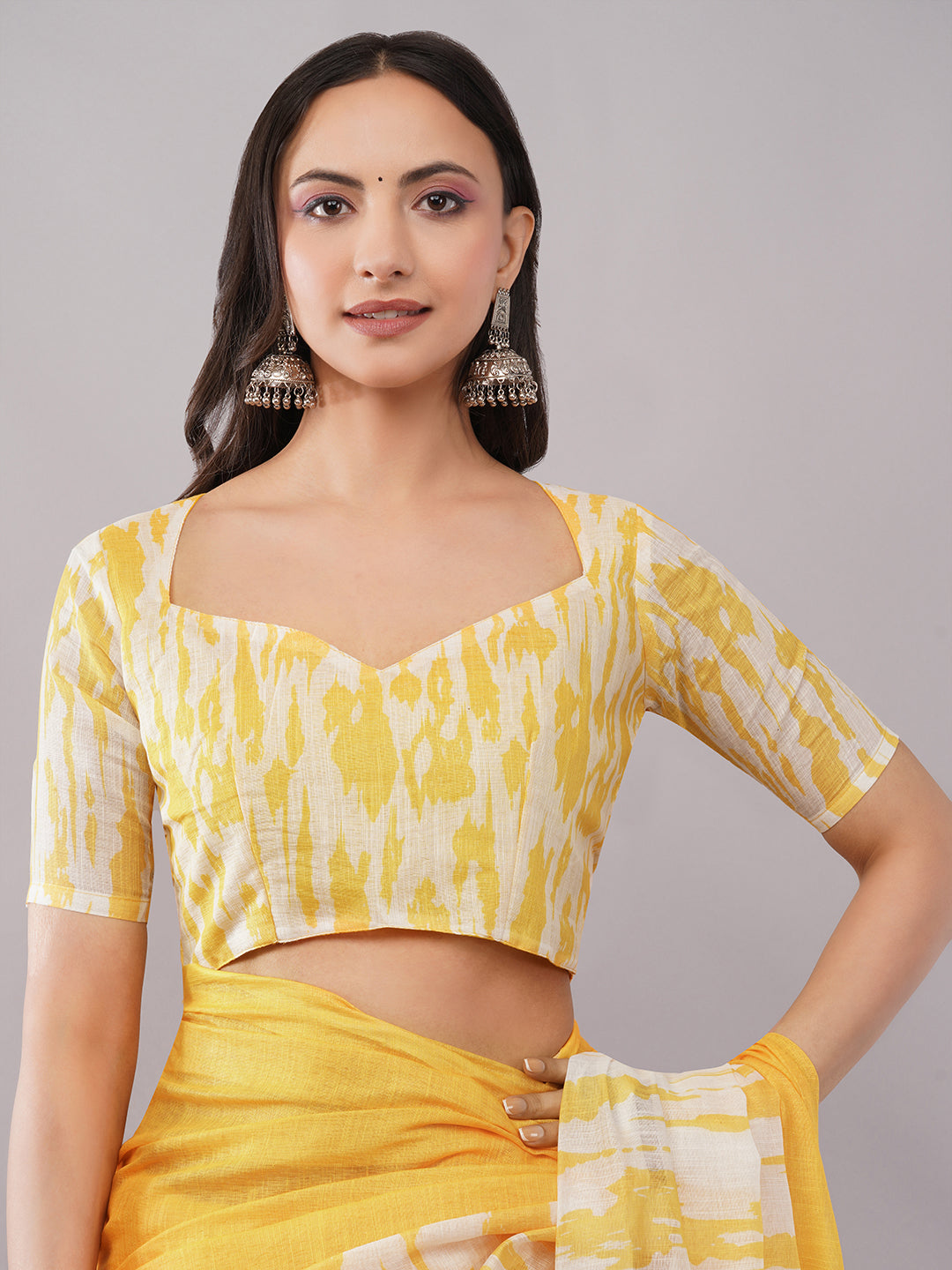 Samantha Women's Yellow & White Abstract Shibori Printed Linen Saree with Matching Blouse | Breathable Summer Haldi Wear