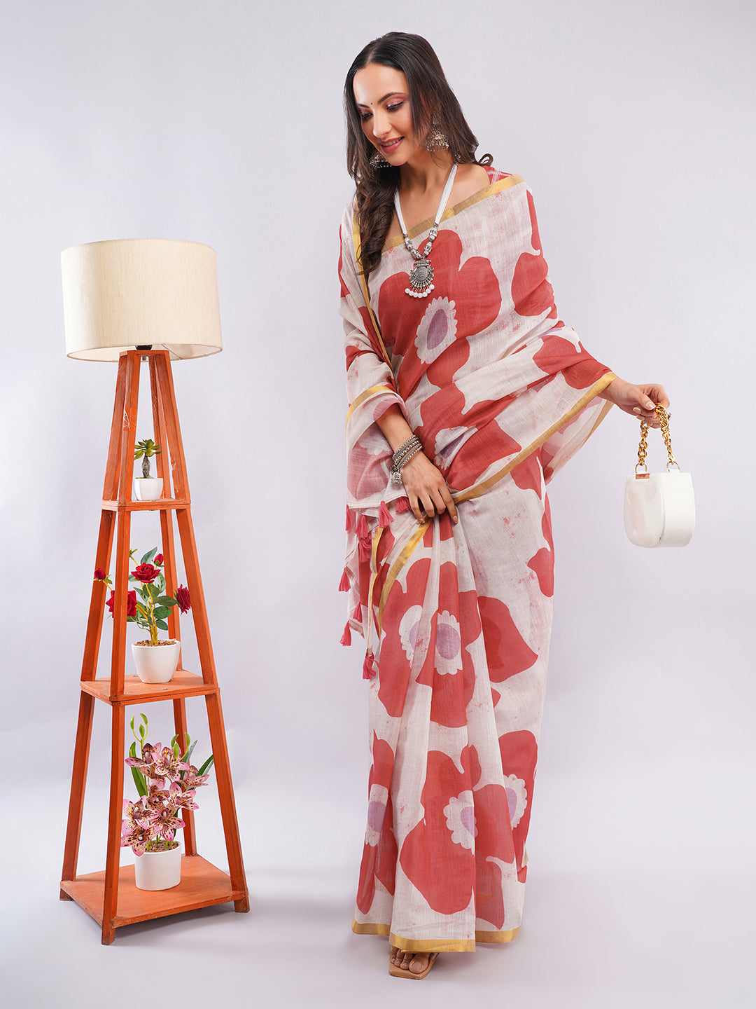 Samantha Women's Red & Peach Ombre Linen Saree with Tropical Leaf Print & Solid Blouse | Breathable Summer Vacation Wear