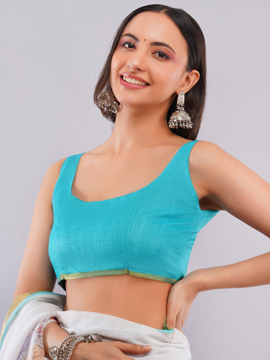 Samantha Women's Off-White Linen Saree with Mediterranean Cityscape Digital Print & Turquoise Blouse | Breathable Vacation Wear