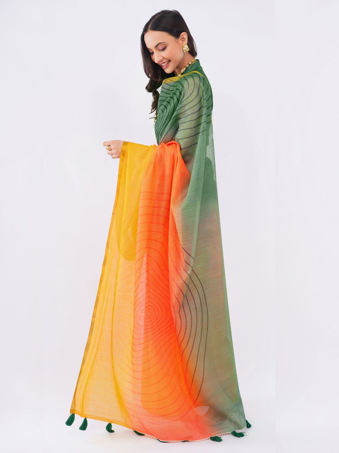 Samantha Women's Mehendi Green & Mustard Yellow Ombre Linen Saree with Geometric Vortex Patterns | Breathable Summer Festive Wear