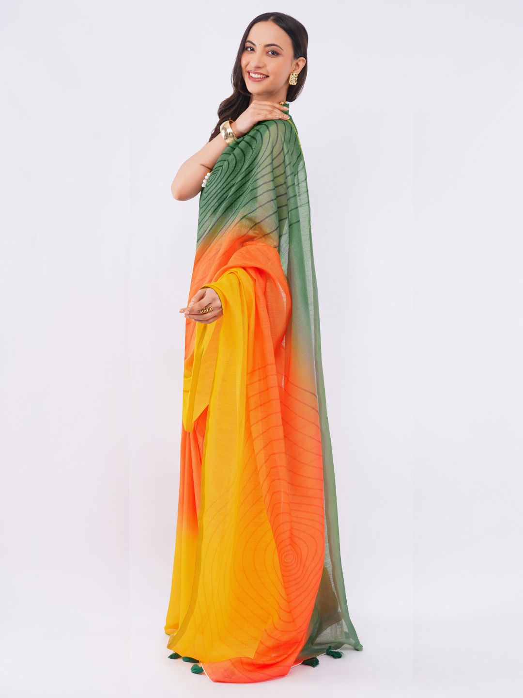 Samantha Women's Mehendi Green & Mustard Yellow Ombre Linen Saree with Geometric Vortex Patterns | Breathable Summer Festive Wear