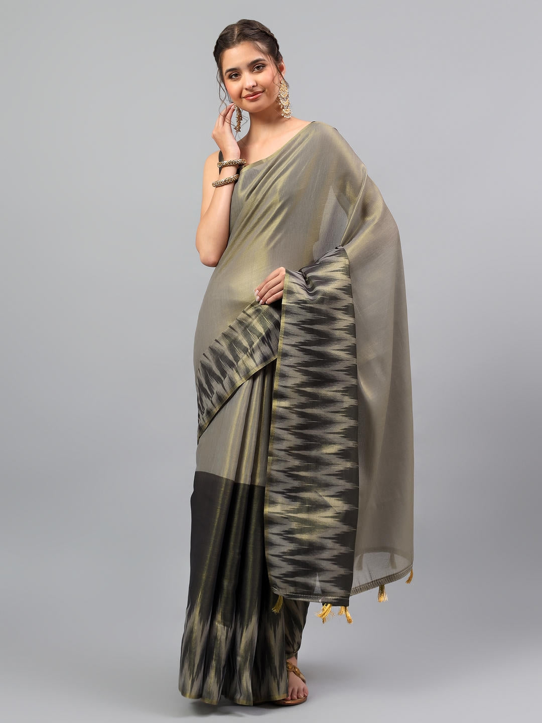 Samantha Jet Black Zari Silk Saree | Golden Beige Glamour Contrast