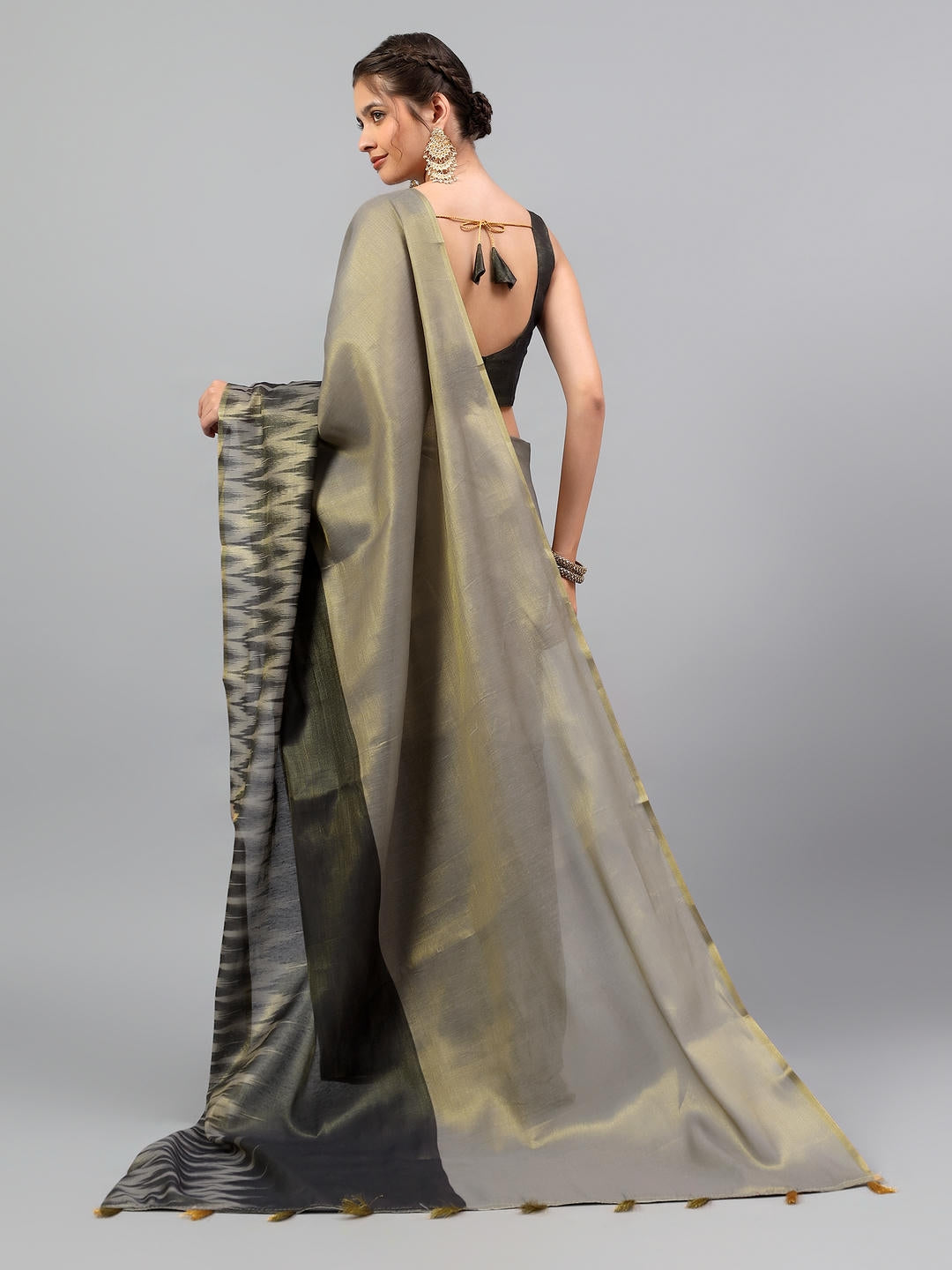 Samantha Jet Black Zari Silk Saree | Golden Beige Glamour Contrast