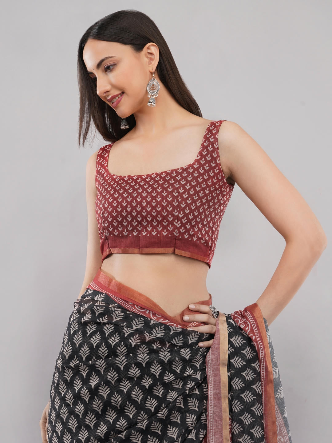 Samantha Off White Black And Red Floral Geometric Printed Linen Fabric Saree With Unstitched Blouse Piece For Women Daily Office Wear