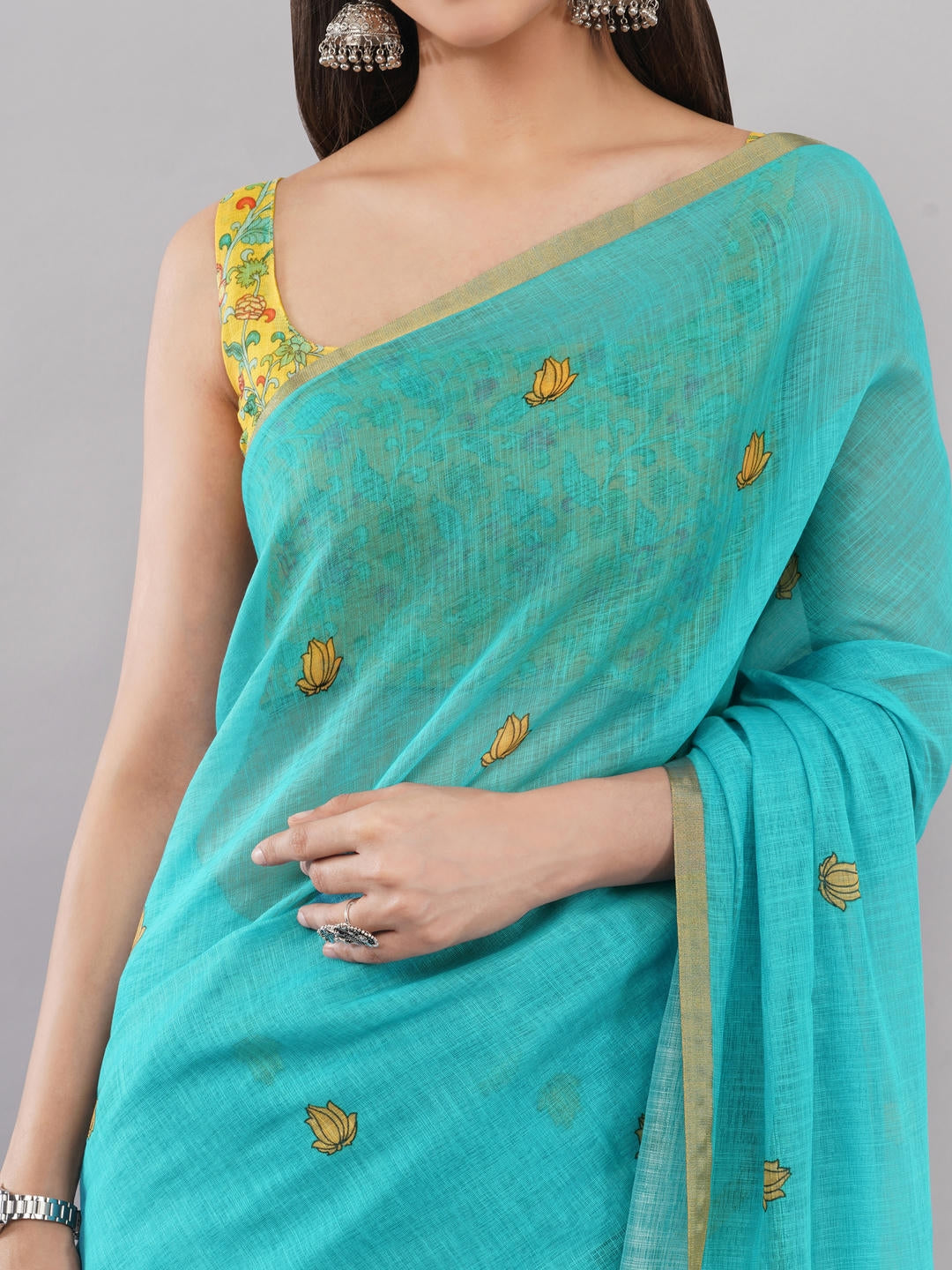 Samantha Off White And Blue Floral Geometric Printed Linen Fabric Saree With Unstitched Blouse Piece For Women Daily Office Wear
