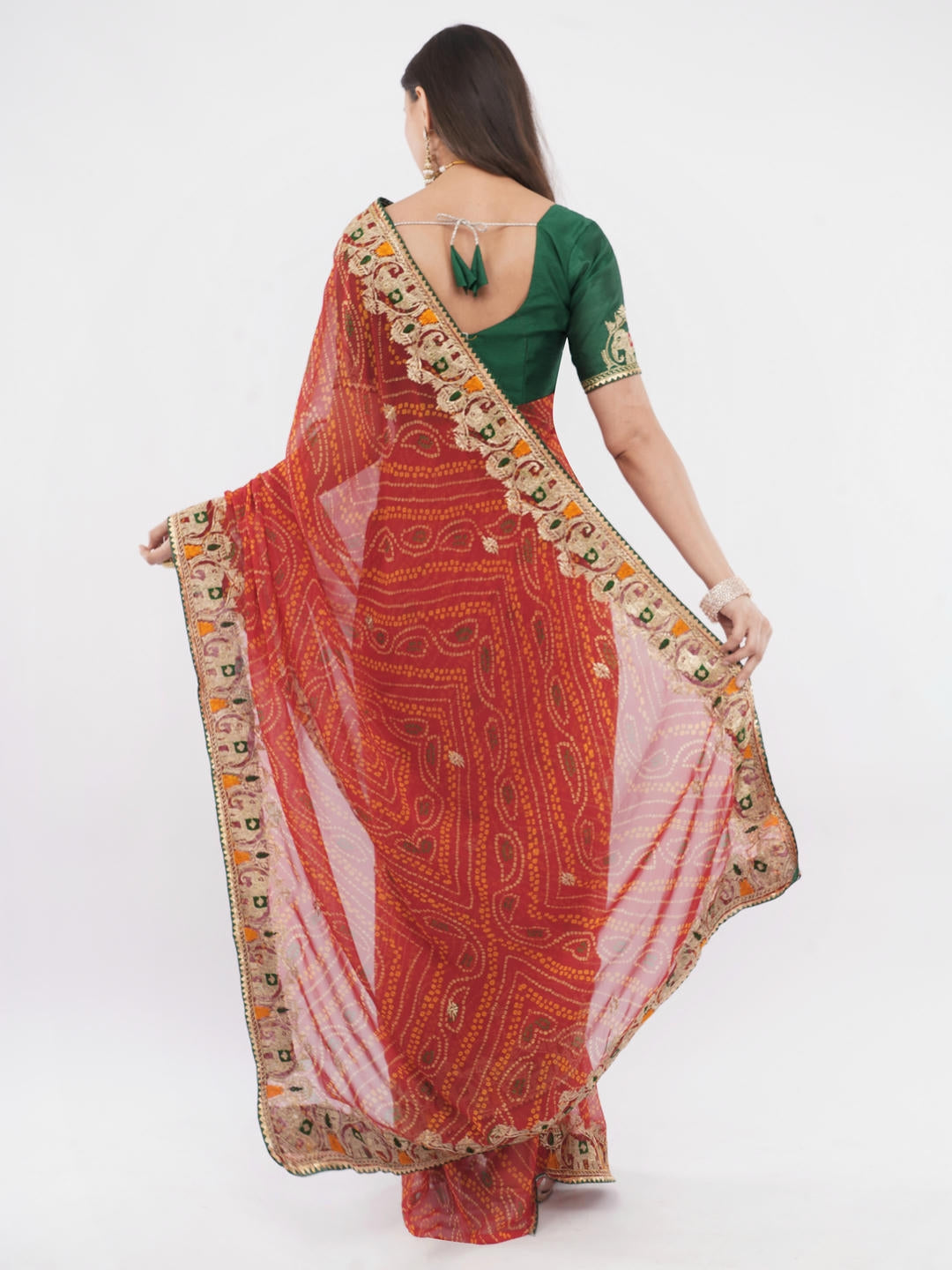 Samantha Deep Red And Gold Geometric Abstract Printed Georgette Saree With Unstitched Blouse Piece For Women Casual Wear