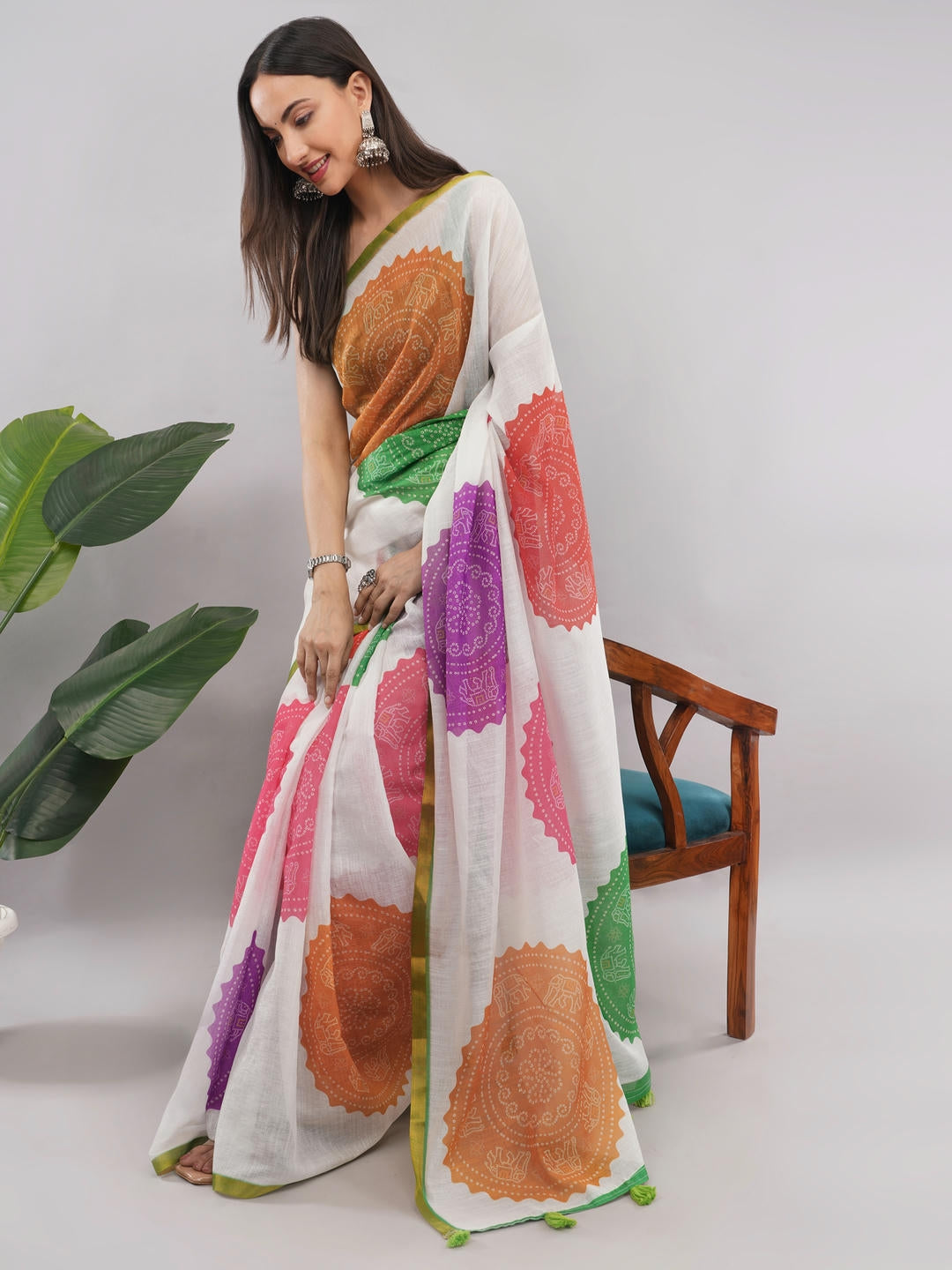 Samantha Off White And Purple Floral Geometric Printed Linen Fabric Saree With Unstitched Blouse Piece For Women Daily Office Wear
